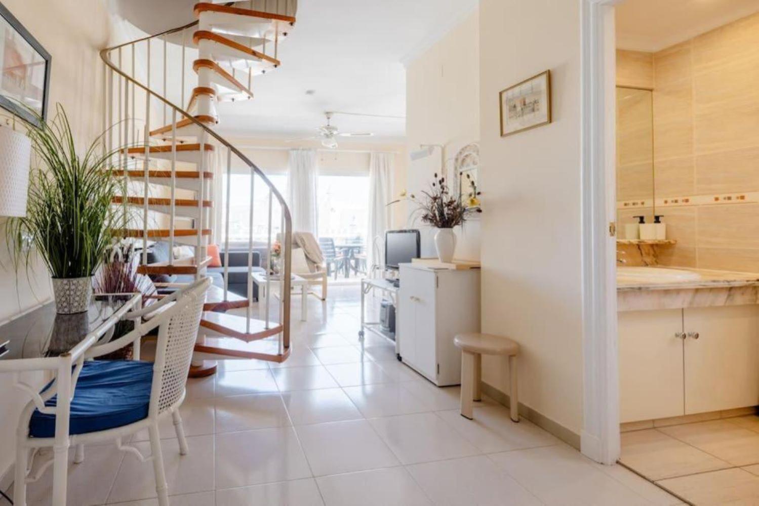 Bookinn Golf Park Sunny Cozy Apartment Near The Ocean With Large Double Terraces, Fiber Wifi, 3 Pools, Bbq Tenerife South ซานมิเกลเดียโบนา ภายนอก รูปภาพ